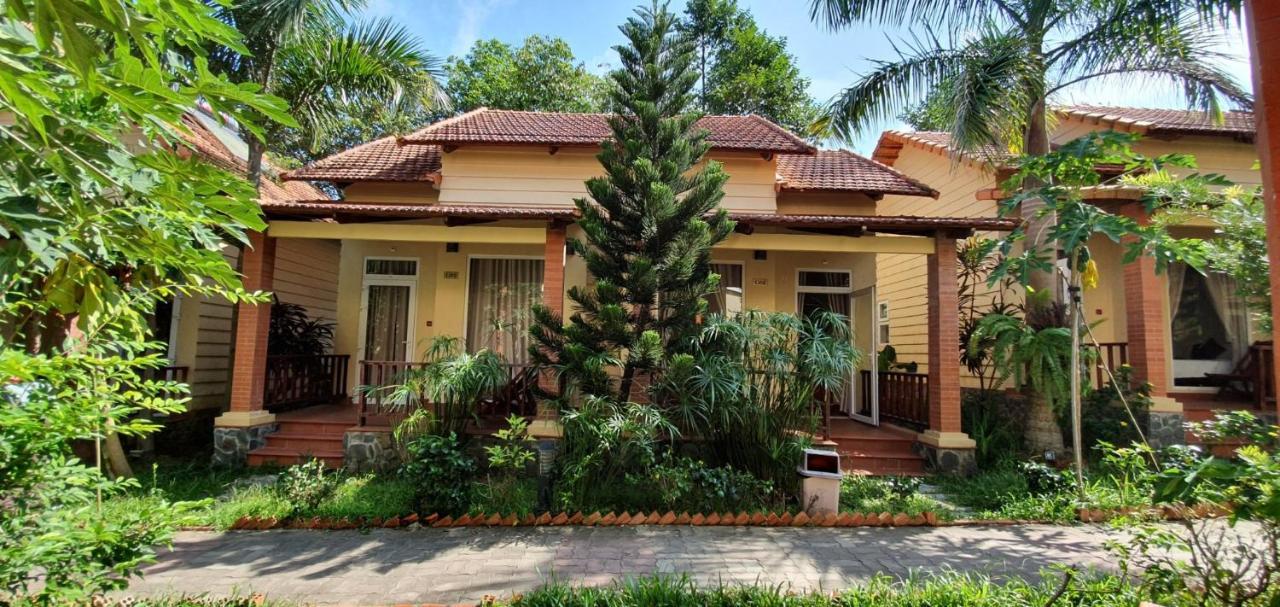 Castaways Resort Phu Quoc Exterior photo